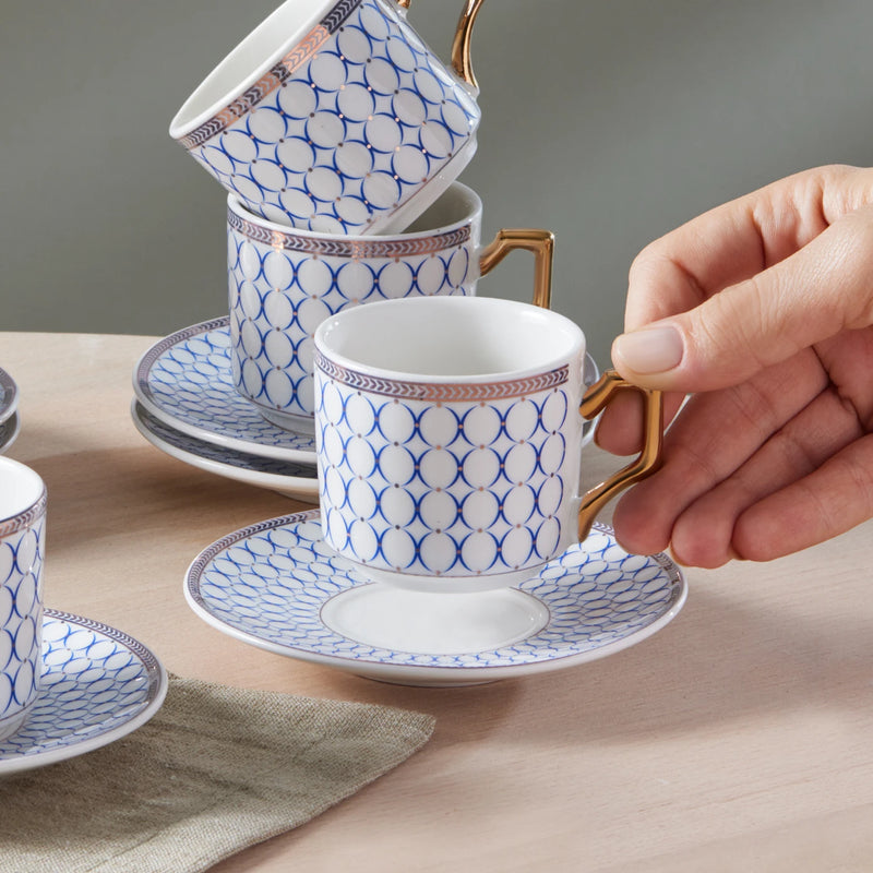 KARACA JOLLY BLUE RING Set de tasses à café 12 pièces 6 personnes KARACA JOLLY BLUE RING Kahve fincan takımı 12 parça 6 kişilik KARACA JOLLY BLUE RING 12-teiliges Kaffeetassenset 6 Personen