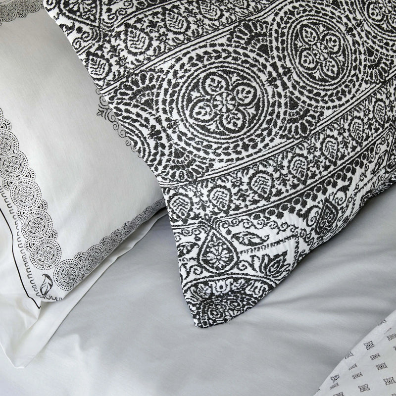 KARACA HOME BONAR  Ensemble de linge de linge de lit complet noir KARACA HOME BONAR  Siyah çift kişilik winter komple  set  KARACA HOME BONAR  Schwarzes Doppel-Winter-Komplettset 